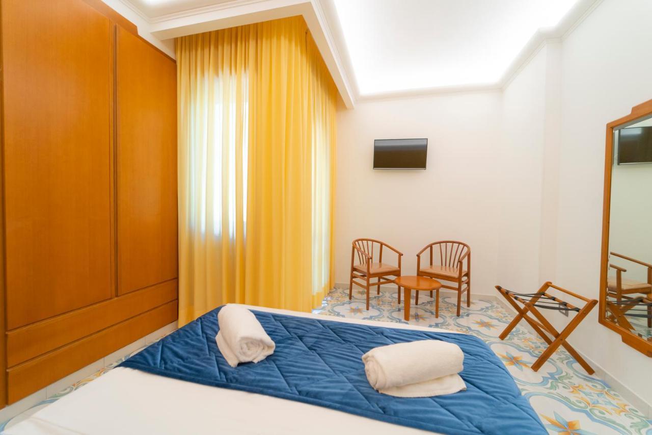 Hotel San Pietro Maiori Exterior photo